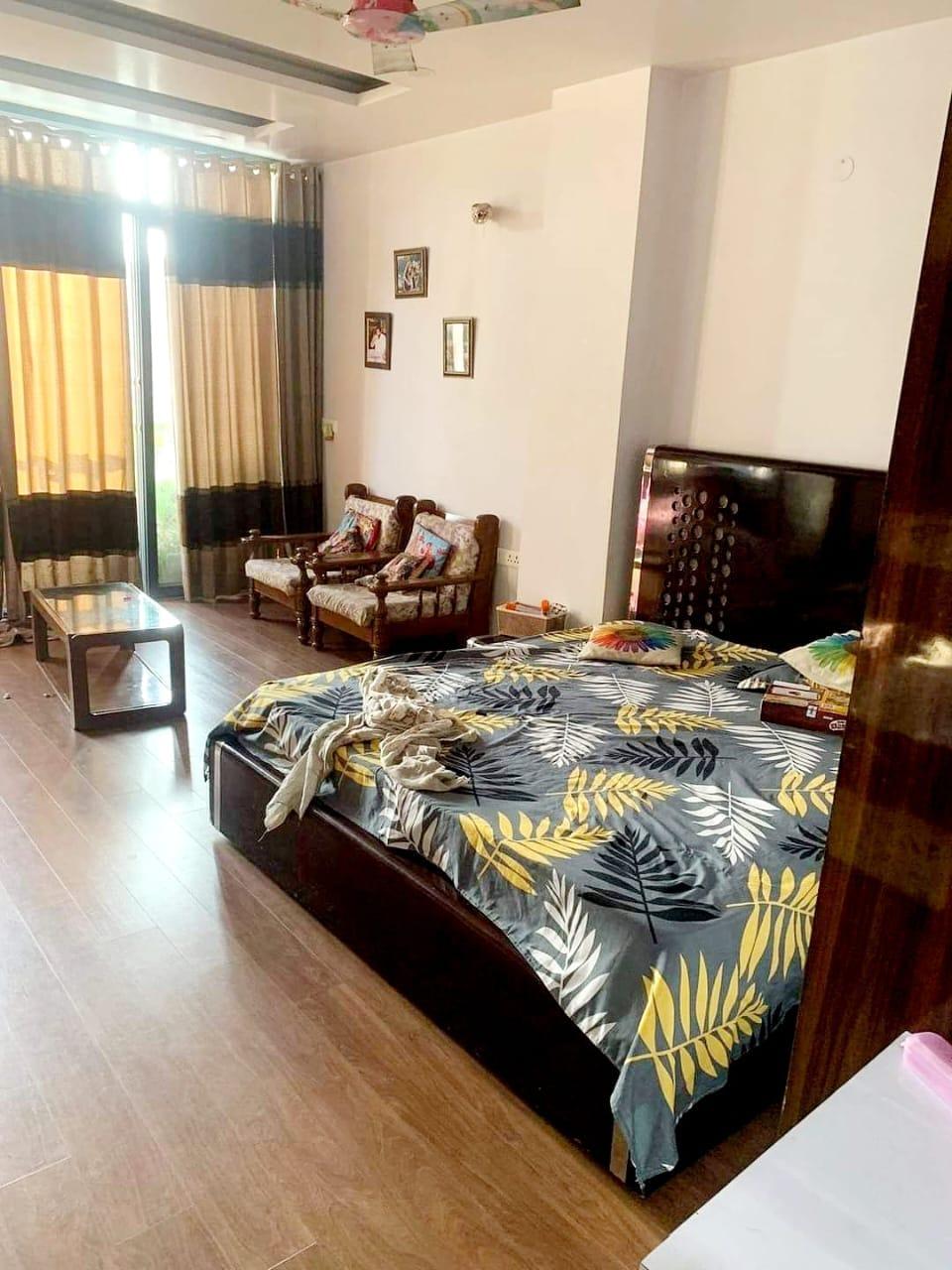 2 BHK Apartment in Aim Oasis Juhu, Mumbai - View 2