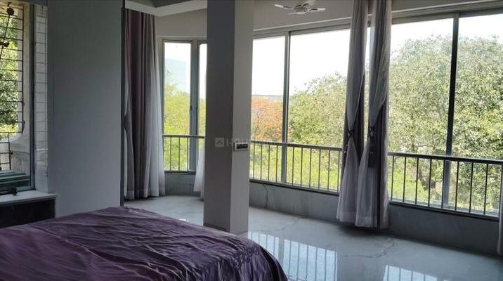 2 BHK Apartment in Breach Candy,Cumballa Hill , South Mumbai