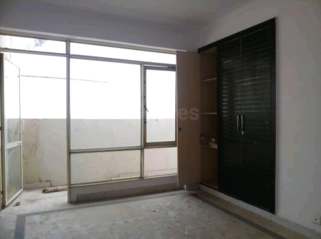 2 BHK Apartment in Sarve satyam apartment sector 4 dwarka delhi