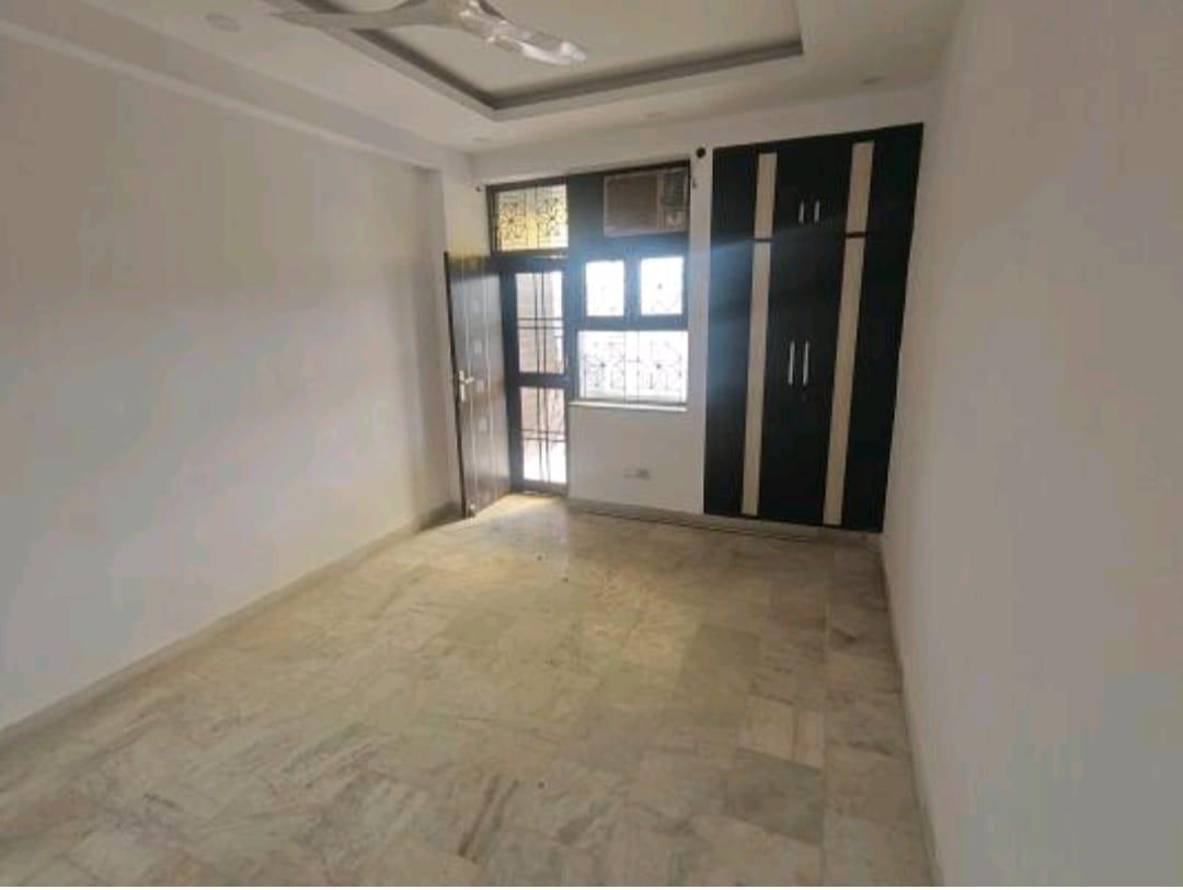 3 BHK Apartment in Shree badrinath apartment sector 4 dwarka delhi