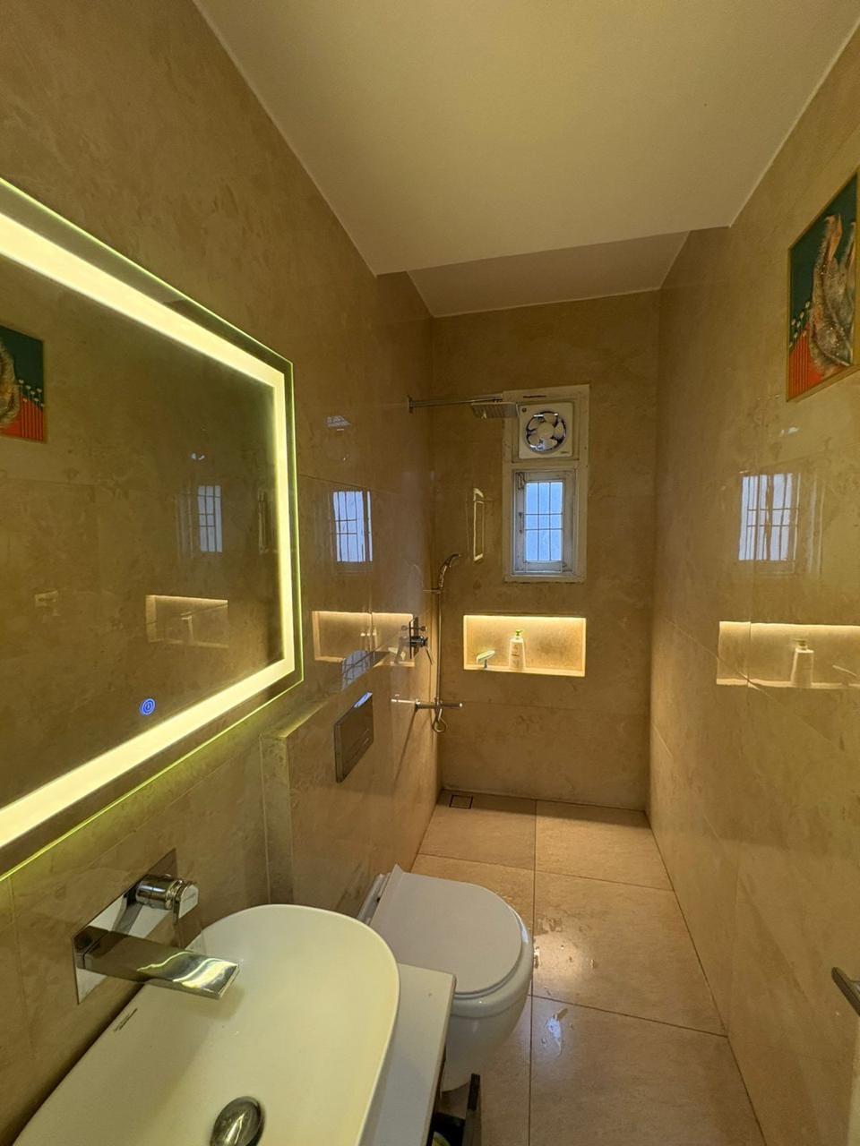 3 BHK Apartment in Vardhaman Palace Ghatkopar East, Mumbai - View 3