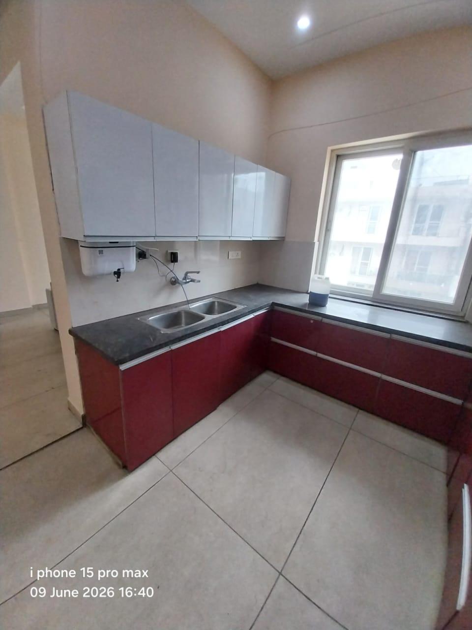2 BHK Apartment in Vardhaman Ananda Ghatkopar East, Mumbai - View 2
