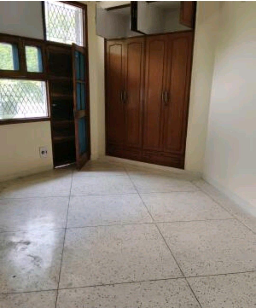 3 BHK Apartment in Ratnakar apartment sector 4 dwarka delhi