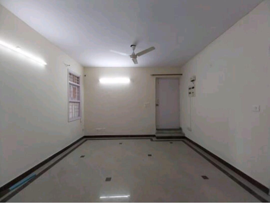2 BHK Apartment in New jyoti apartment sector 4 dwarka delhi