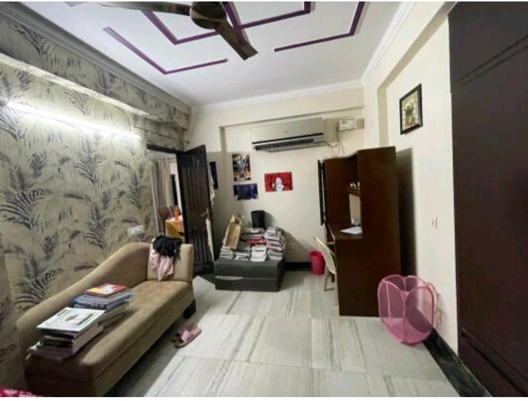 2 BHK Apartment in Sarve satyam apartment sector 4 dwarka delhi