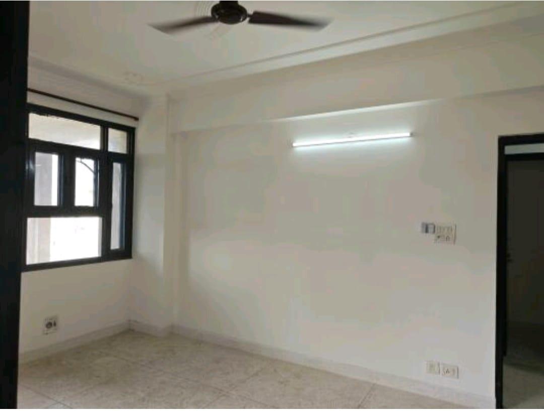 4 BHK Apartment in Sanchar vihar apartment sector 4 dwarka delhi