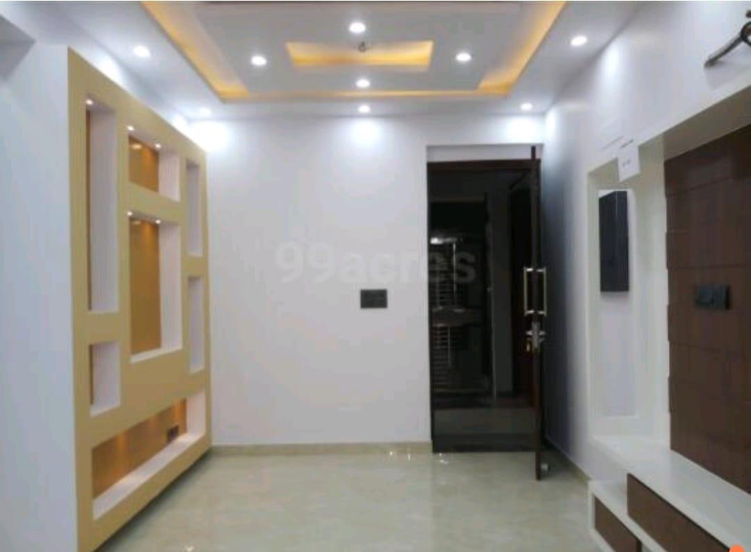 4 BHK Apartment in Mothers apartment sector 5 dwarka delhi