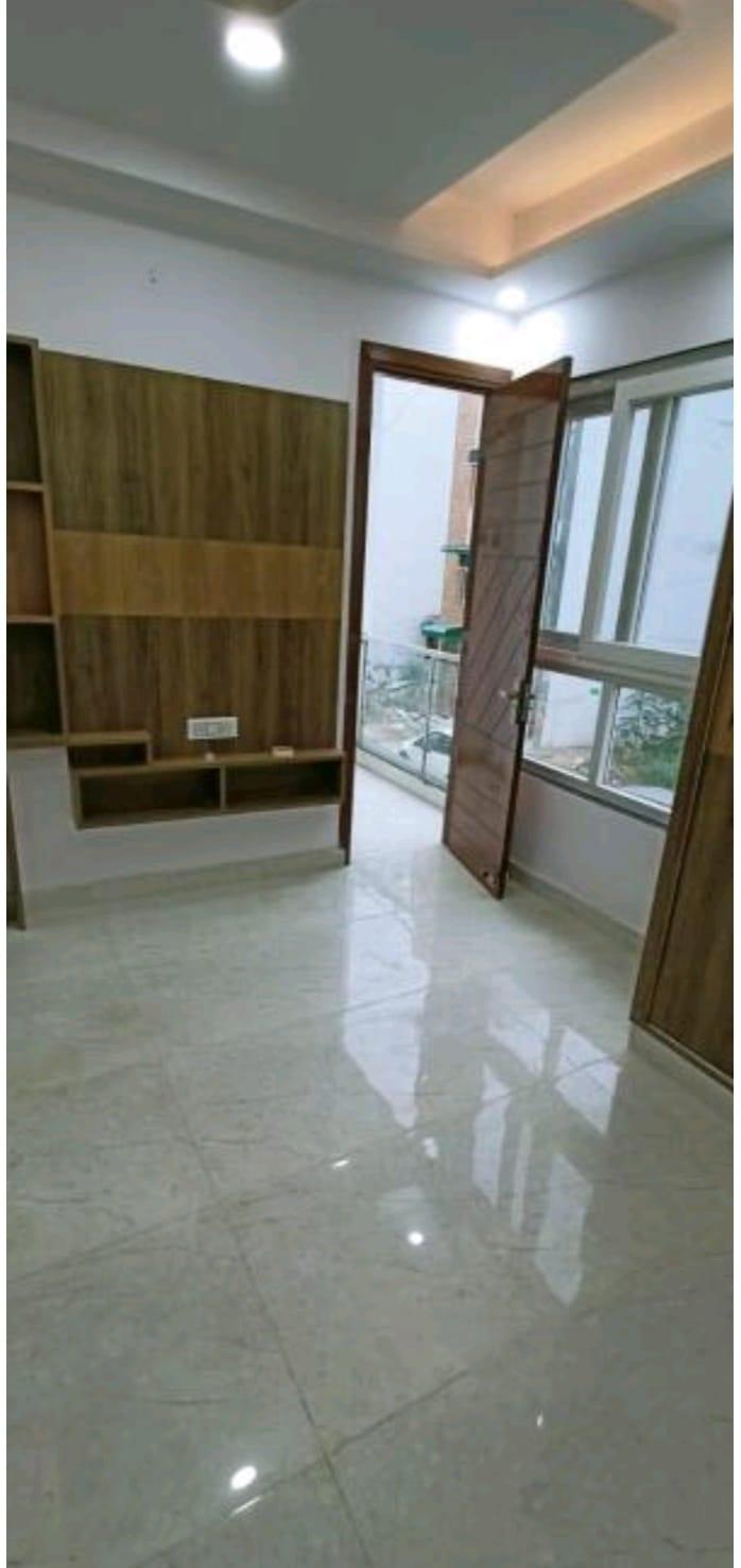 2 BHK Apartment in The Apoorva apartment sector 5 dwarka delhi - View 2