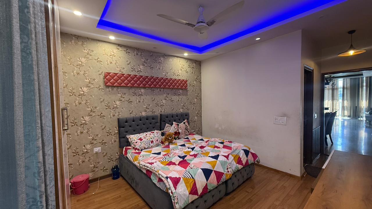 2 BHK Apartment in Bhoomi Simana parel, Mumbai - View 2