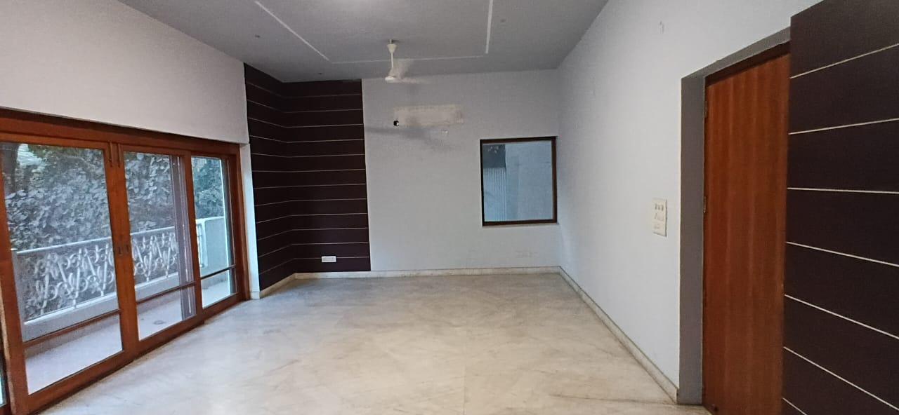 3 BHK Apartment in Prestige Nautilus Worli, Mumbai - View 3