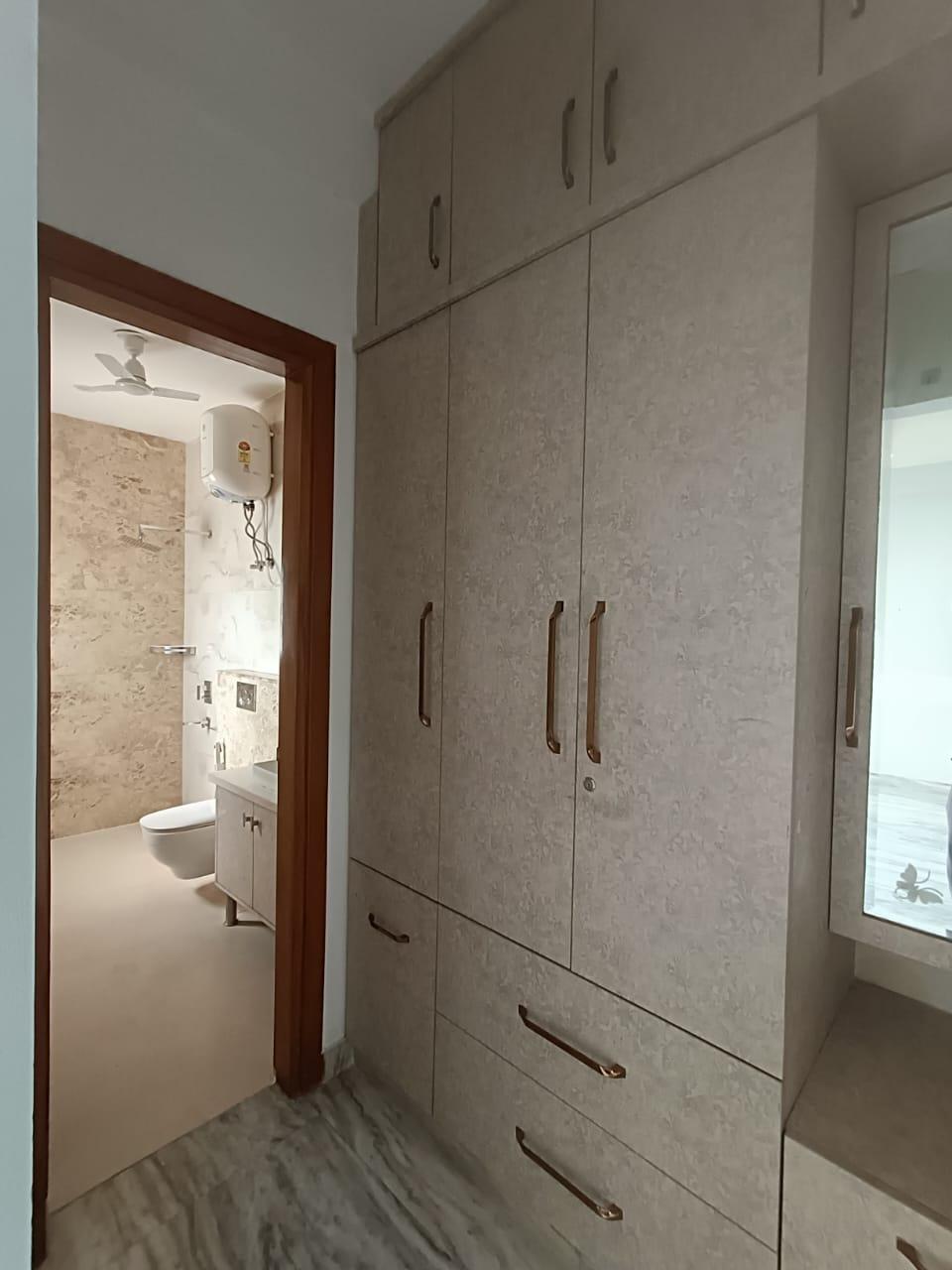 4 BHK Apartment in Piramal Aranya Byculla, Mumbai - View 3