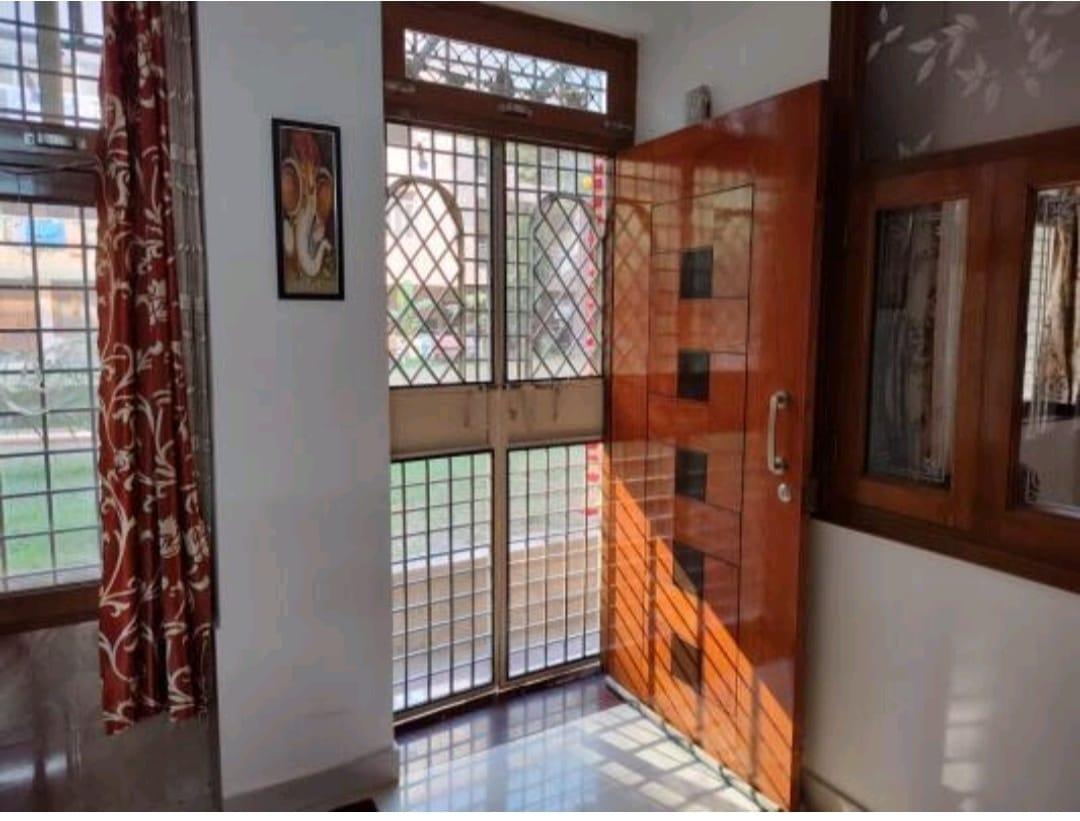 4 BHK Apartment in New priyadarshini apartment sector 5 dwarka delhi