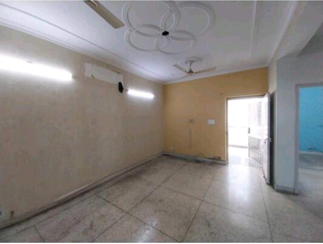 4 BHK Apartment in Badhwar apartment sector 6 dwarka delhi - View 2