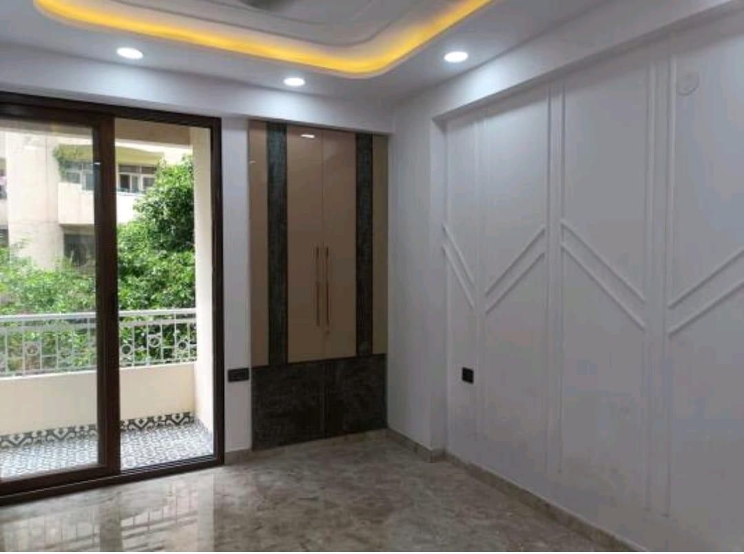 3 BHK Apartment in Mayank apartment sector 6 dwarka delhi - View 2