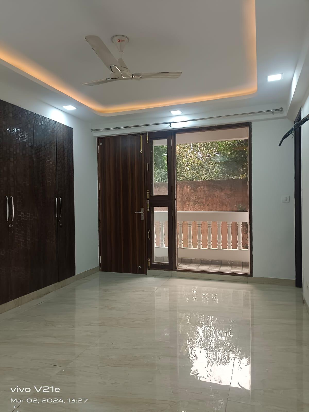 2 BHK Apartment in Chandak Vansham Vile Parle West, Mumbai - View 3