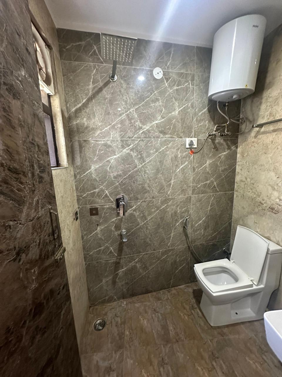 1 BHK Apartment in Piramal Revanta Mulund West, Mumbai photo 5