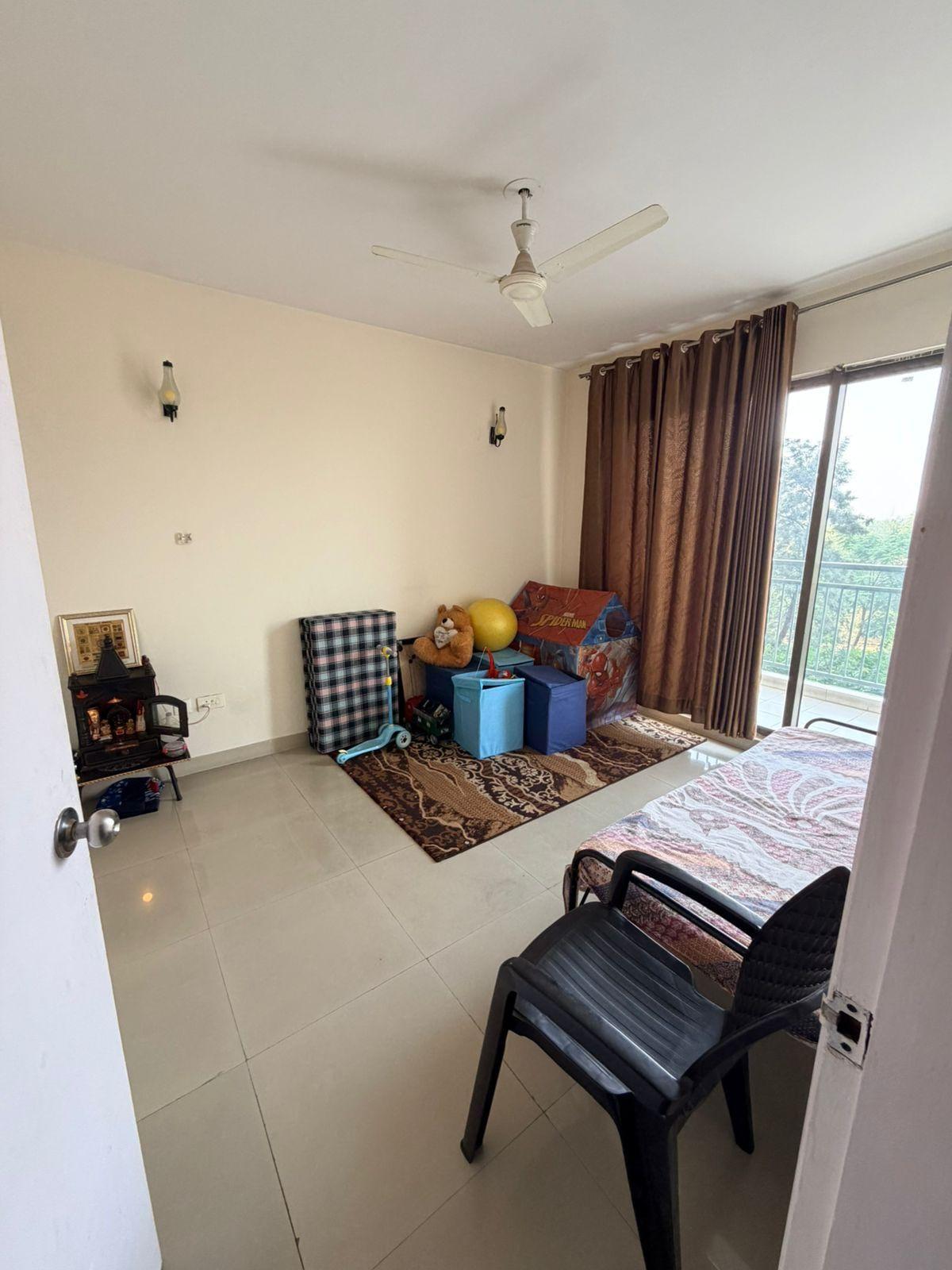 4 BHK Apartment in Puravankara Purva Estrella Andheri West, Mumbai photo 7