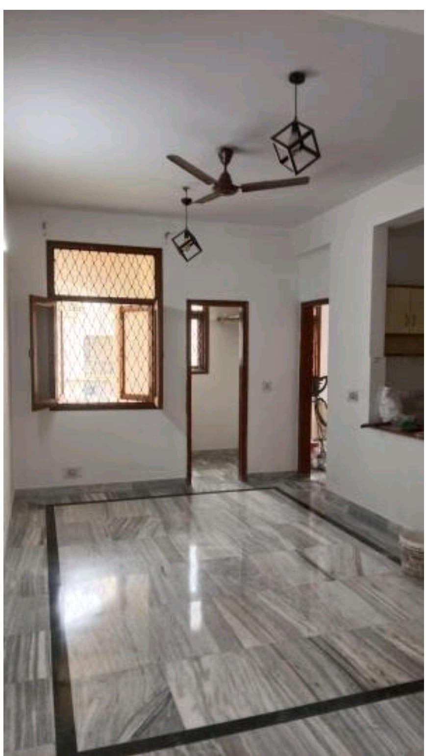 3 BHK Apartment in Shree balaji apartment sector 6 dwarka delhi - View 2