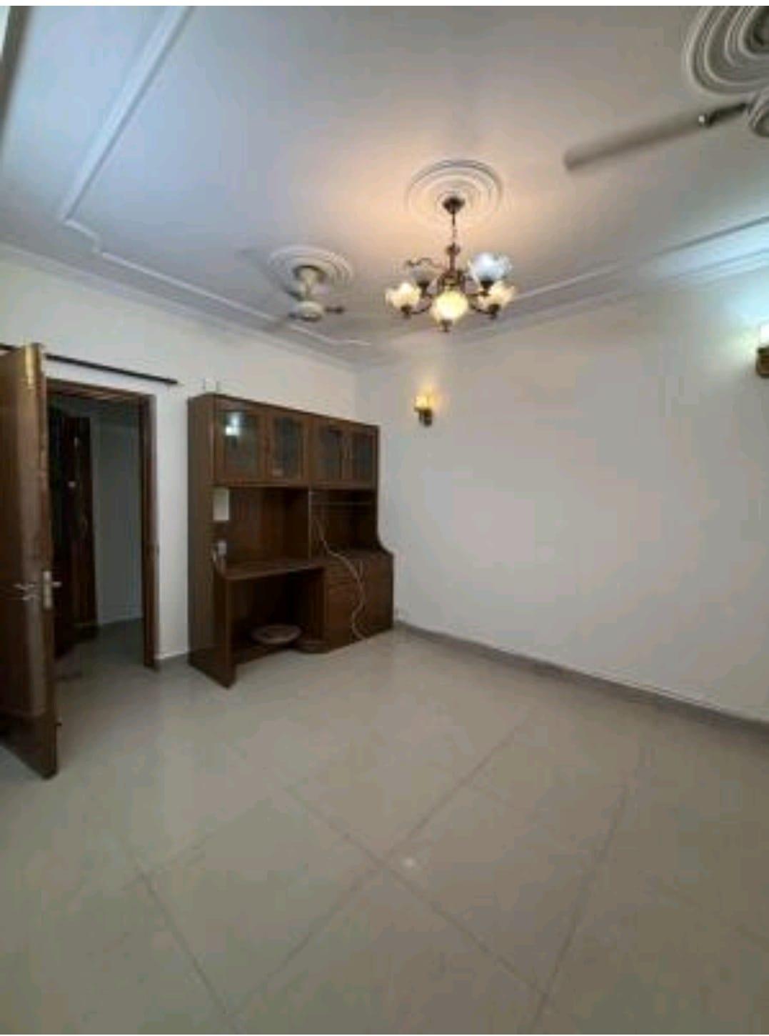 3 BHK Apartment in Shivlok apartment sector 6 dwarka delhi - View 2