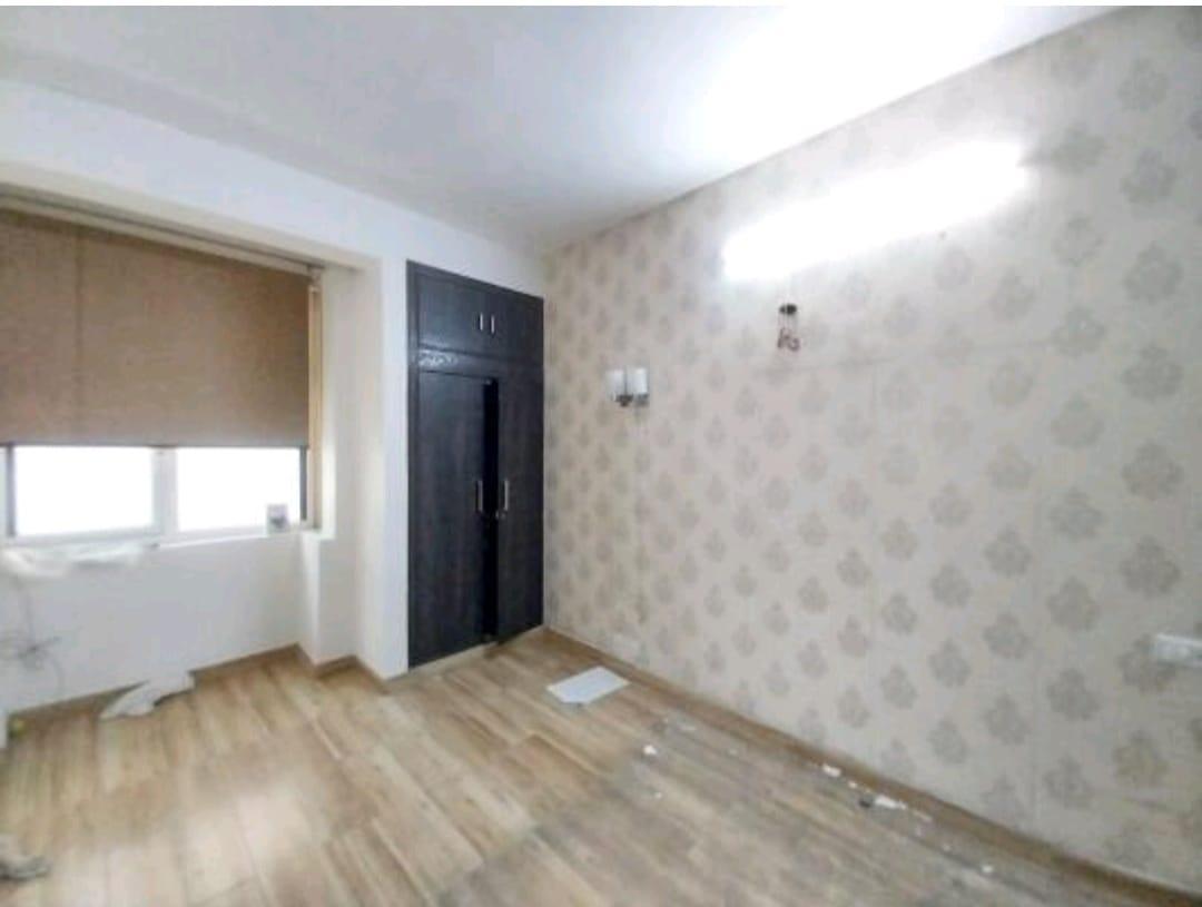 3 BHK Apartment in IIPA apartment sector 6 dwarka delhi