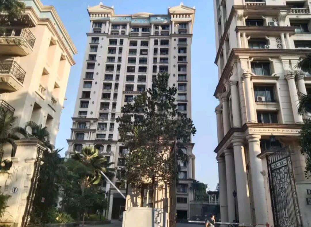 2 BHK Apartment in Raymond The Address by GS Sion Sion East, Mumbai
