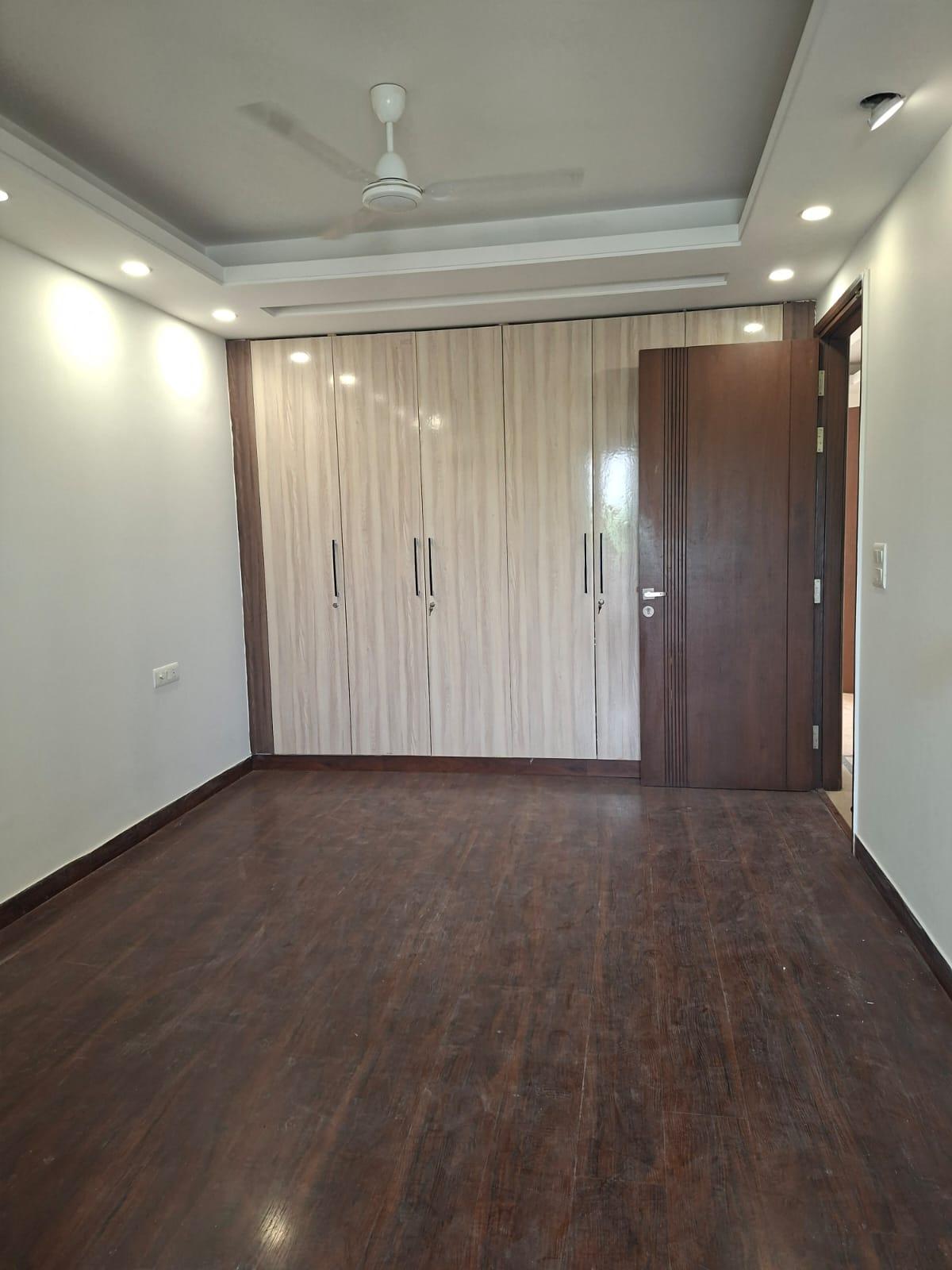 2 BHK Apartment in Viyan Manikya Mahim West, Mumbai photo 6