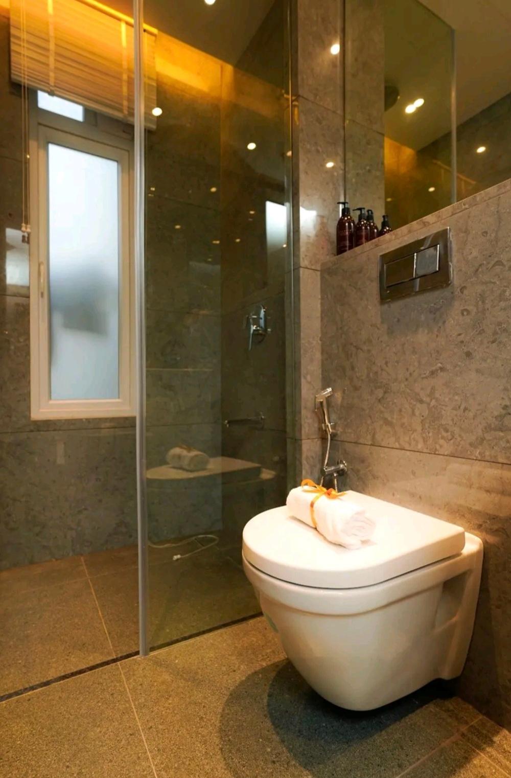 3 BHK Apartment in Birlya niyaara woril mumbai photo 8