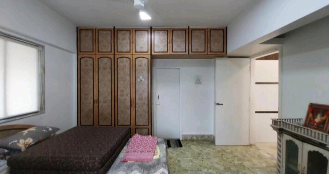 2 BHK Apartment in Ganesh Niwas Building Kandivali West, Mumbai photo 6