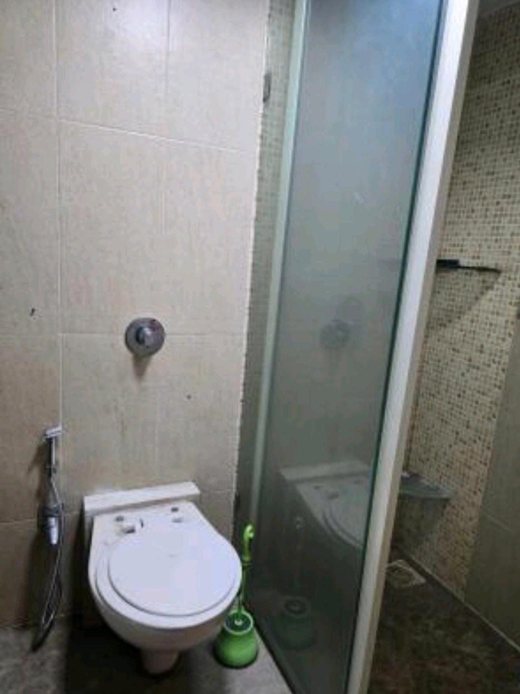 2 BHK Apartment in Marigold Miraaya Asha Nagar, Mulund West, Mumbai photo 4